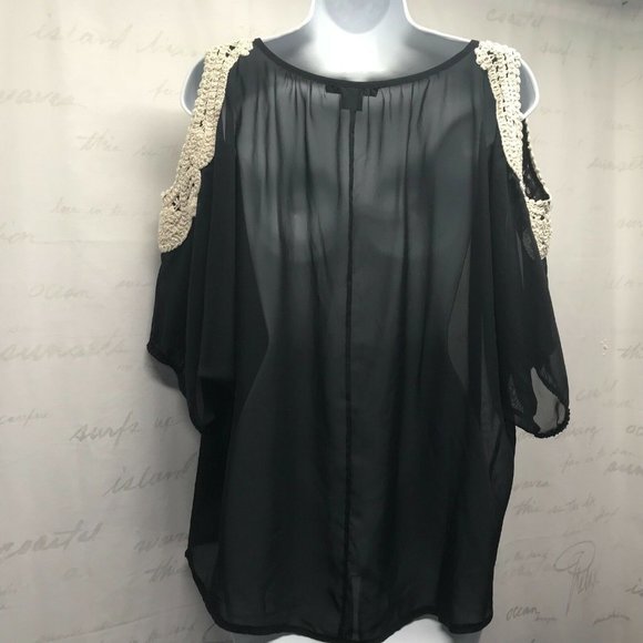 American Dream Size Small Sheer Crochet Shoulders - Picture 4 of 7